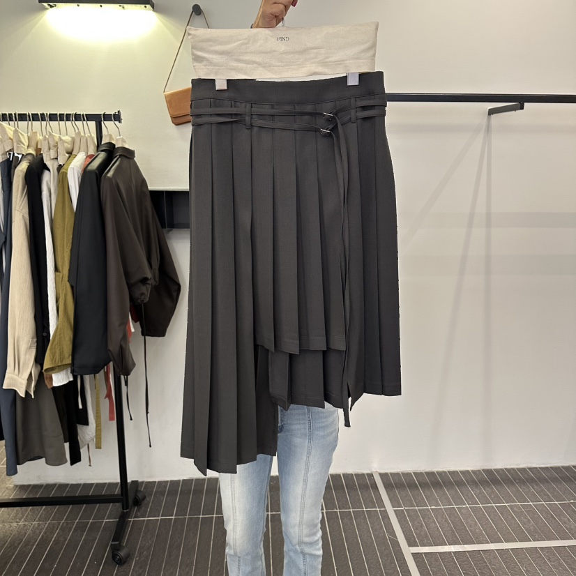 FIND-P東大門實拍女裝新款人氣休閑半身裙中短裙腰帶褶裥FIND-P半身裙/中短裙圖色2墨色
