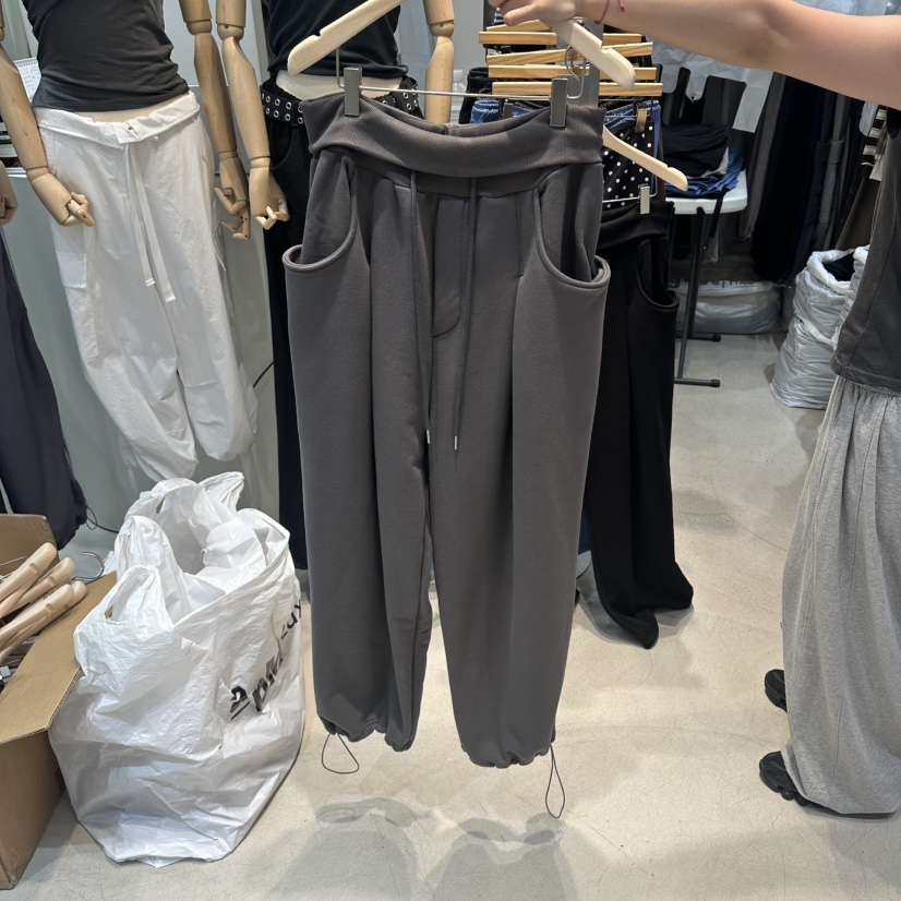 W.FATAL東大門實拍女士新品真品休閑時尚人氣休閑褲褶皺W.FATAL休閑褲圖色3