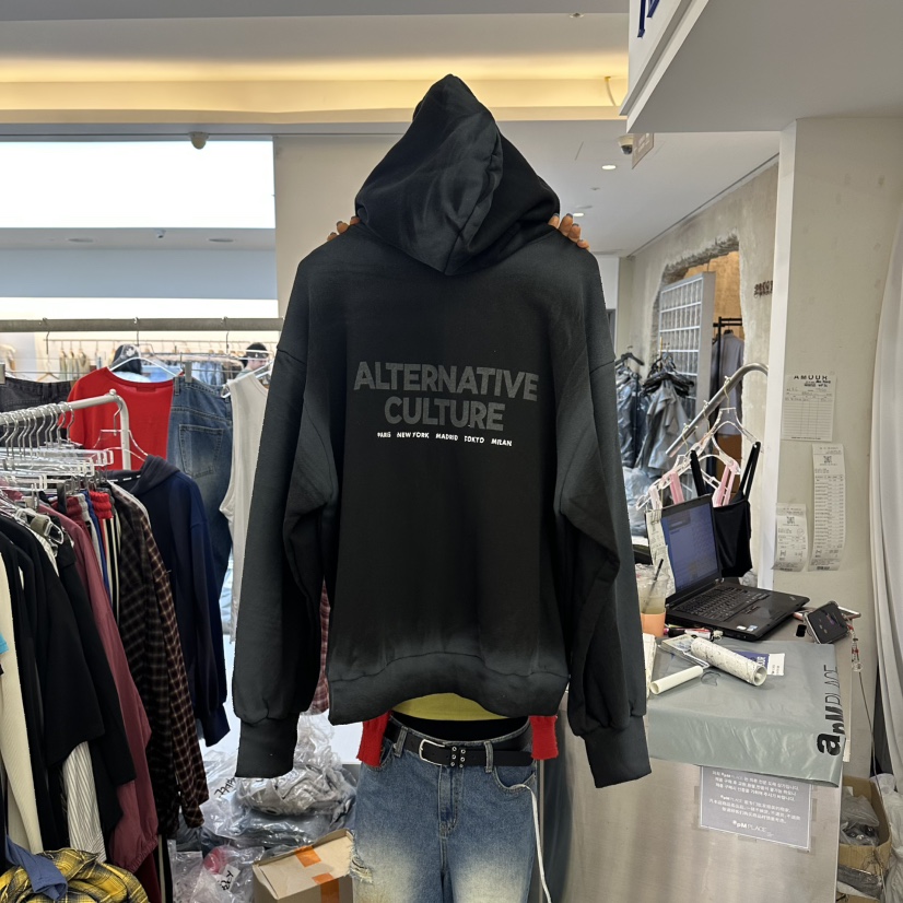 AMOUR東大門直郵女士新品真品推薦時尚休閑衛衣拉鏈連帽衫AMOUR衛衣