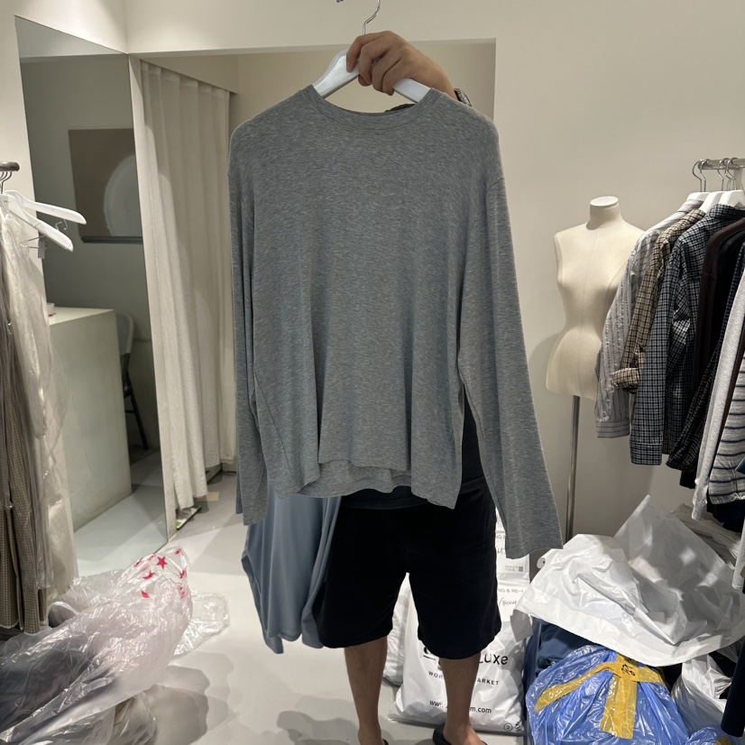 LORING RE I韓國代購女裝新款時尚26夏季推薦長袖T恤羊毛LORING RE-I/BARE長袖T恤圖色2