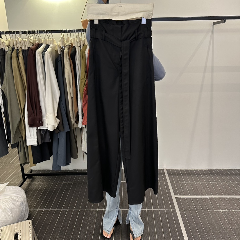 FIND-P東大門代購女裝新品休閑熱賣26夏季人氣休閑褲含腰帶FIND-P休閑褲圖色2