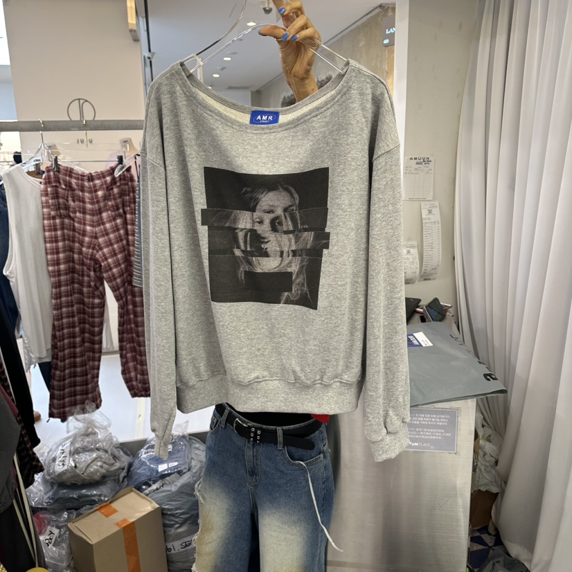AMOUR韓國直郵女裝新品人氣時尚26夏季真品推薦熱賣衛衣運動AMOUR衛衣圖色1