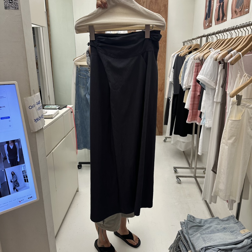 CHAV韓國直郵女裝新品時尚人氣真品推薦熱賣休閑26夏季長裙CHAV長裙圖色2墨色