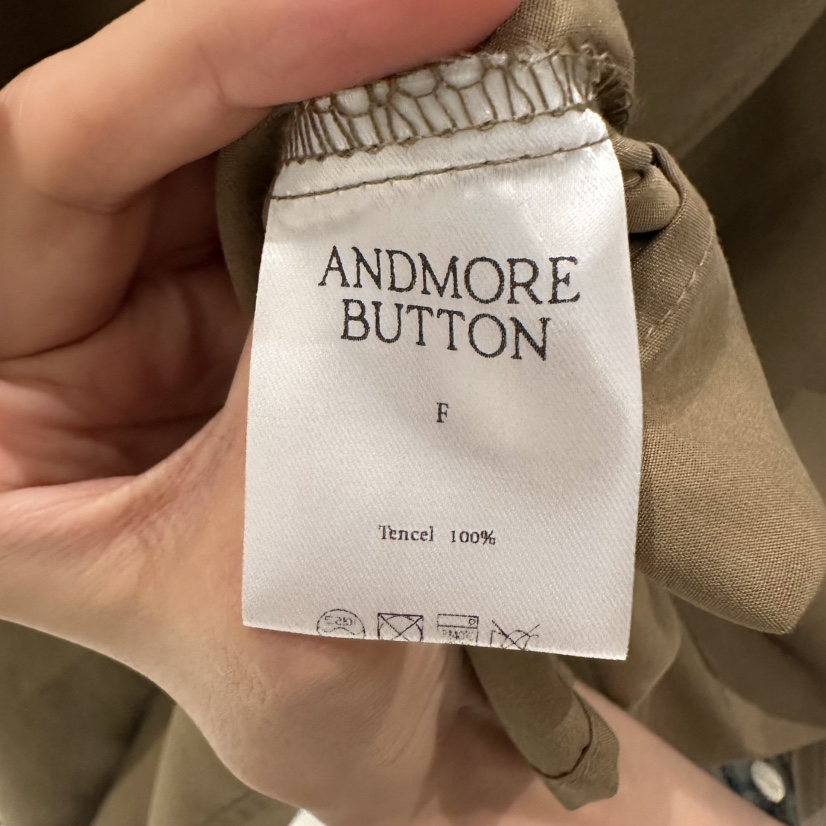 ANDMORE BUTTON韓國代購女士新款真品人氣襯衫蕾絲衫圍巾ANDMORE BUTTON襯衫/蕾絲衫