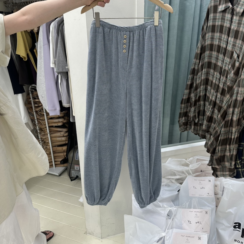 OURMOMENT韓國代購女士新款休閑推薦人氣真品時尚熱賣休閑褲OURMOMENT休閑褲圖色1
