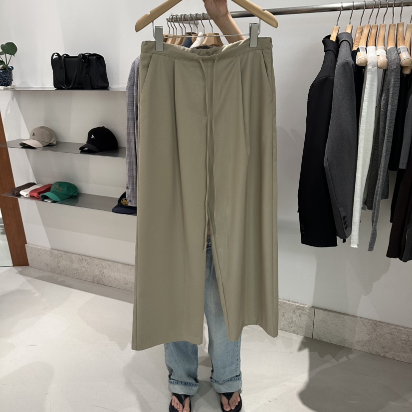 ANDMORE BUTTON韓國直郵女裝新款推薦人氣時尚真品休閑褲ANDMORE BUTTON休閑褲圖色1