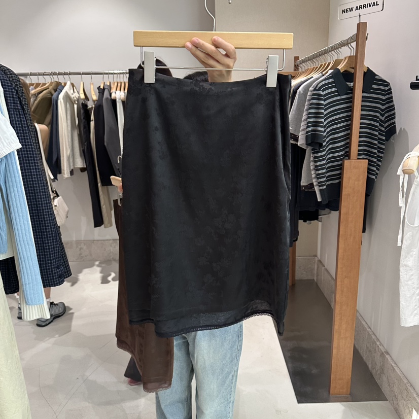 ANDMORE BUTTON韓國代購女裝新品時尚熱賣真品半身裙中短裙ANDMORE BUTTON半身裙/中短裙圖色2