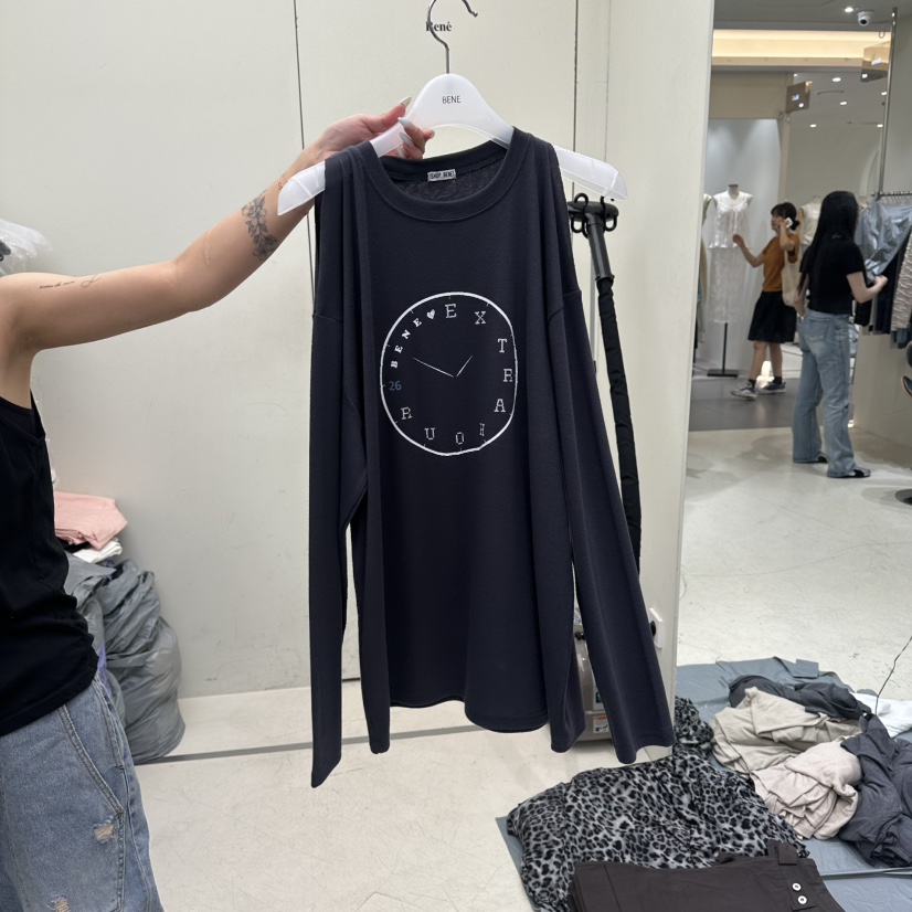 BENE東大門實拍女裝新品熱賣真品休閑推薦人氣時尚長袖T恤BENE長袖T恤圖色4墨色