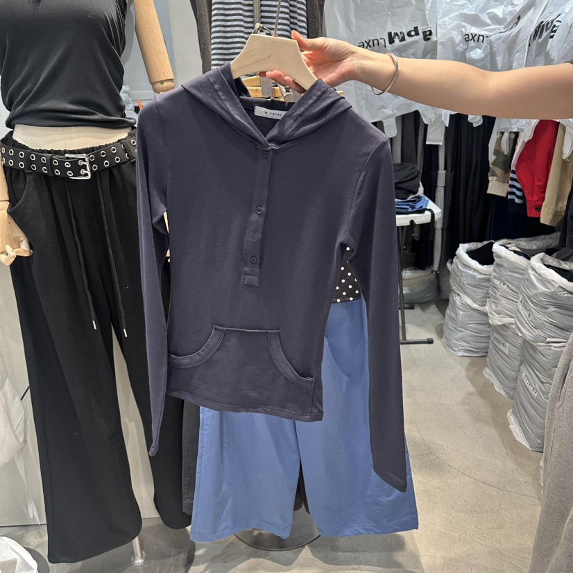 W.FATAL東大門直郵女士新品真品休閑26夏季長袖T恤連帽衫W.FATAL長袖T恤圖色4