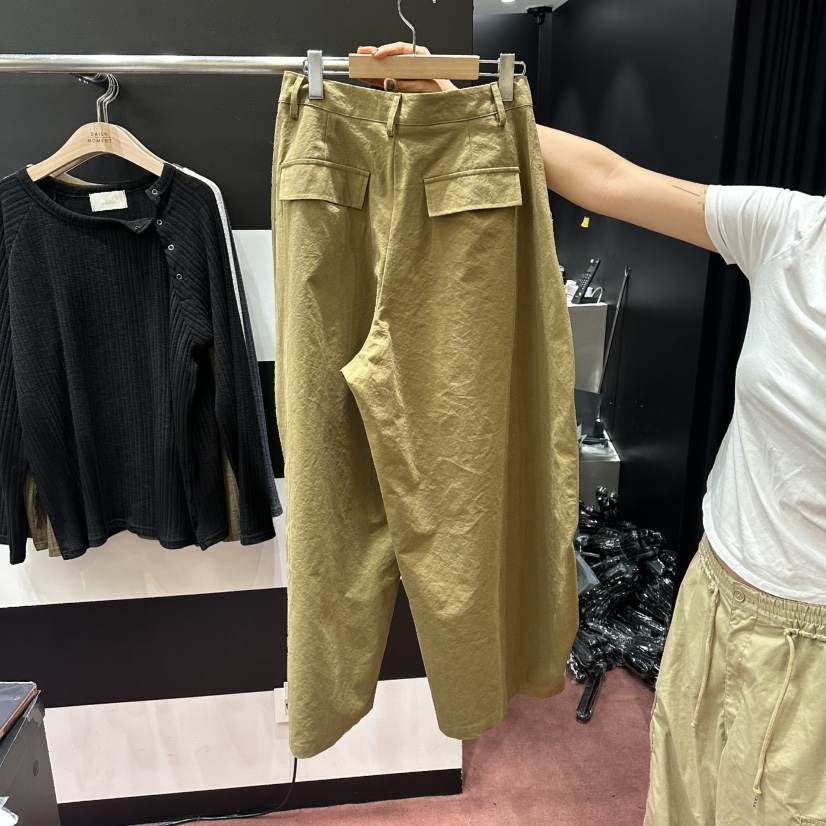 DAILY MOMENT東大門代購女士新品熱賣人氣時尚休閑褲褶裥DAILY MOMENT休閑褲