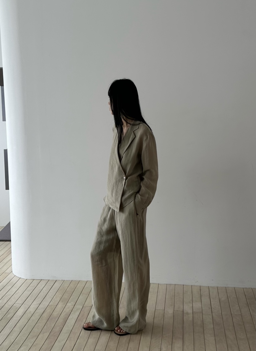 LE VASE韓國代購女裝新款26春夏熱賣真品推薦襯衫蕾絲衫LE VASE襯衫/蕾絲衫