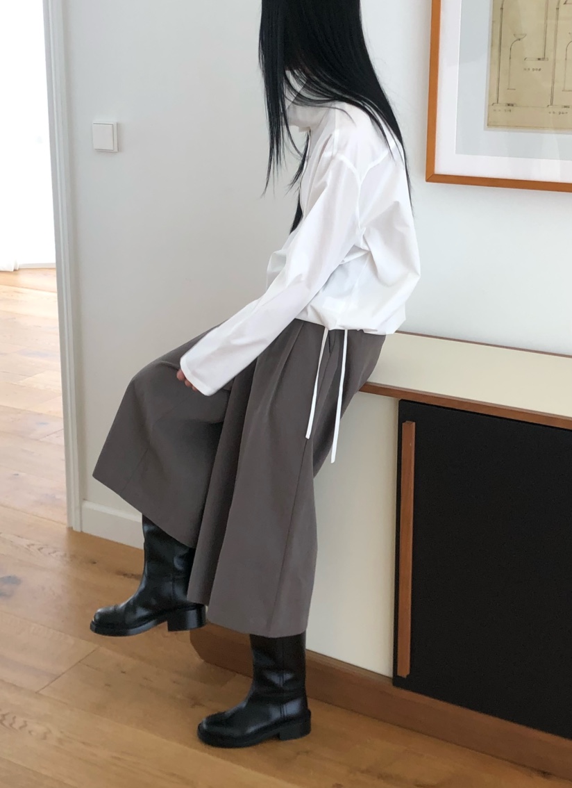 LE VASE東大門直郵女裝新品休閑職業真品推薦長袖T恤高領LE VASE長袖T恤