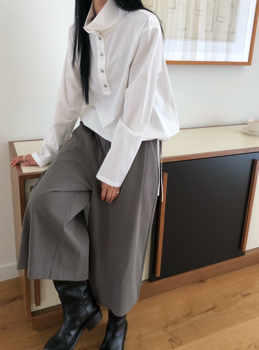 LE VASE東大門直郵女裝新品休閑職業真品推薦長袖T恤高領LE VASE長袖T恤圖色3