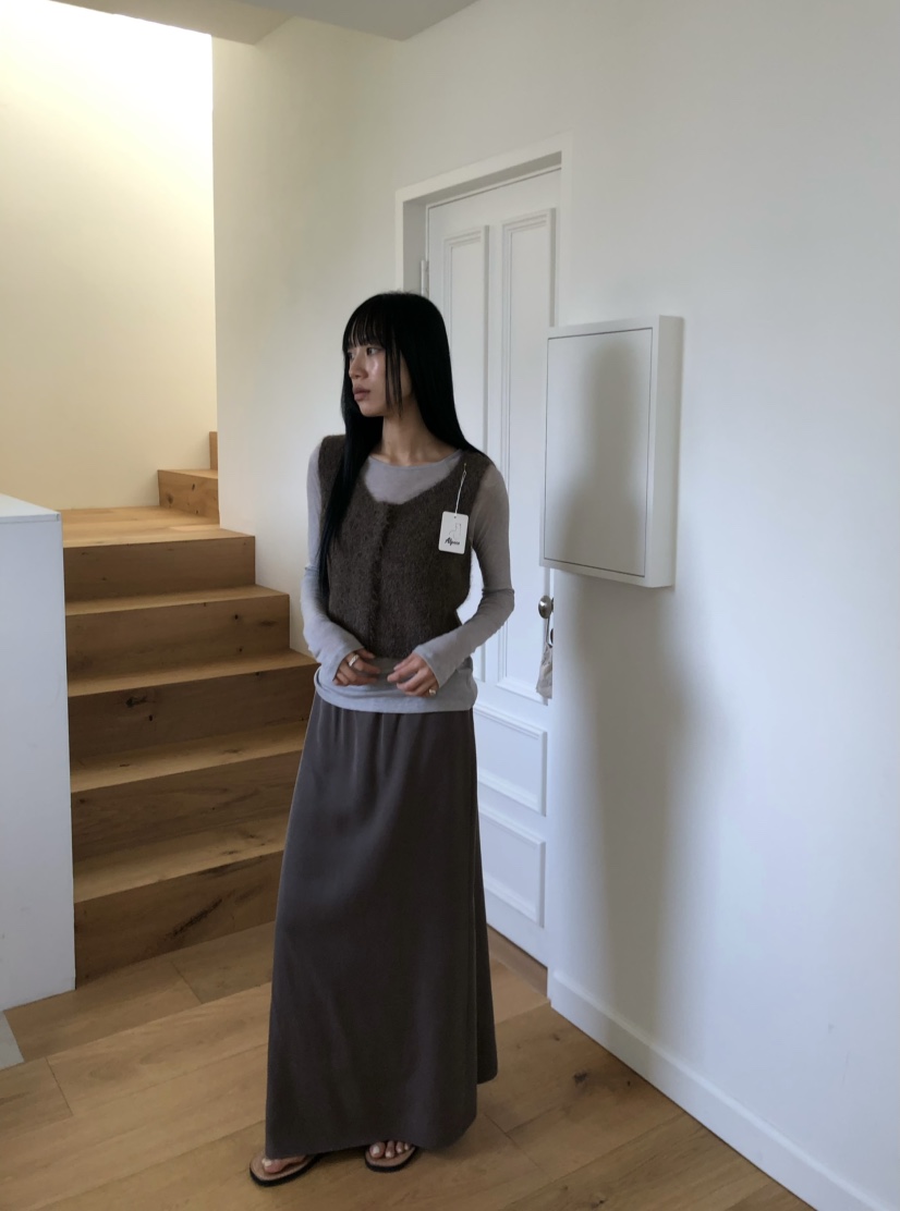 LE VASE韓國直郵女裝新款26春夏真品人氣職業時尚馬甲羊駝LE VASE馬甲