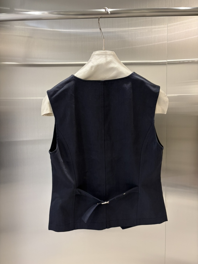 EERAE東大門實拍女裝新品26春夏時尚人氣推薦職業休閑馬甲EERAE馬甲