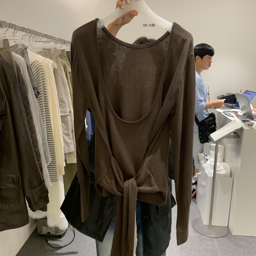 AUBE韓國直郵女士新品熱賣推薦人氣26春夏時尚長袖T恤深U領AUBE長袖T恤圖色2