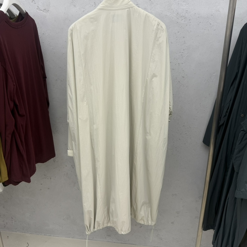 SIXTEEN韓國直郵女裝新品26春夏時尚真品人氣熱賣長款風衣SIXTEEN長款風衣