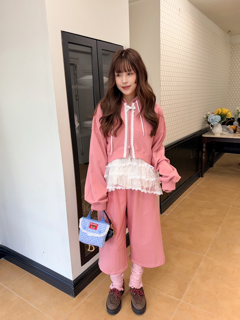 BOUTIQUE-L東大門代購女士新品熱賣人氣推薦26初秋衛衣蕾絲BOUTIQUE-L衛衣