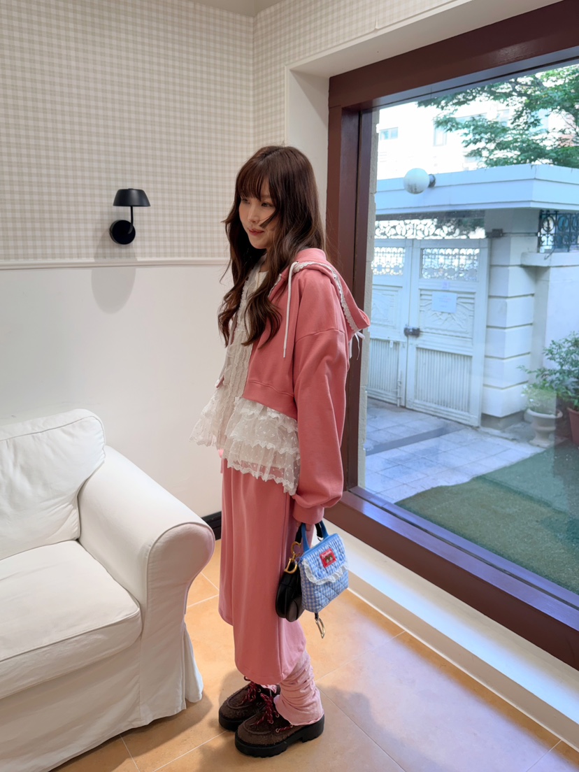 BOUTIQUE-L東大門代購女士新品熱賣人氣推薦26初秋衛衣蕾絲BOUTIQUE-L衛衣