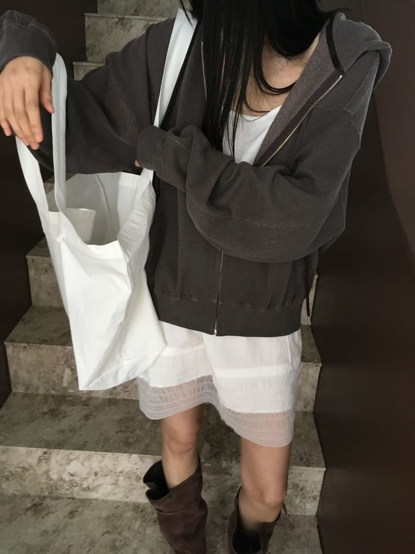 MINIMUZE東大門直郵女士新品推薦休閑人氣職業26初秋衛衣MINIMUZE衛衣