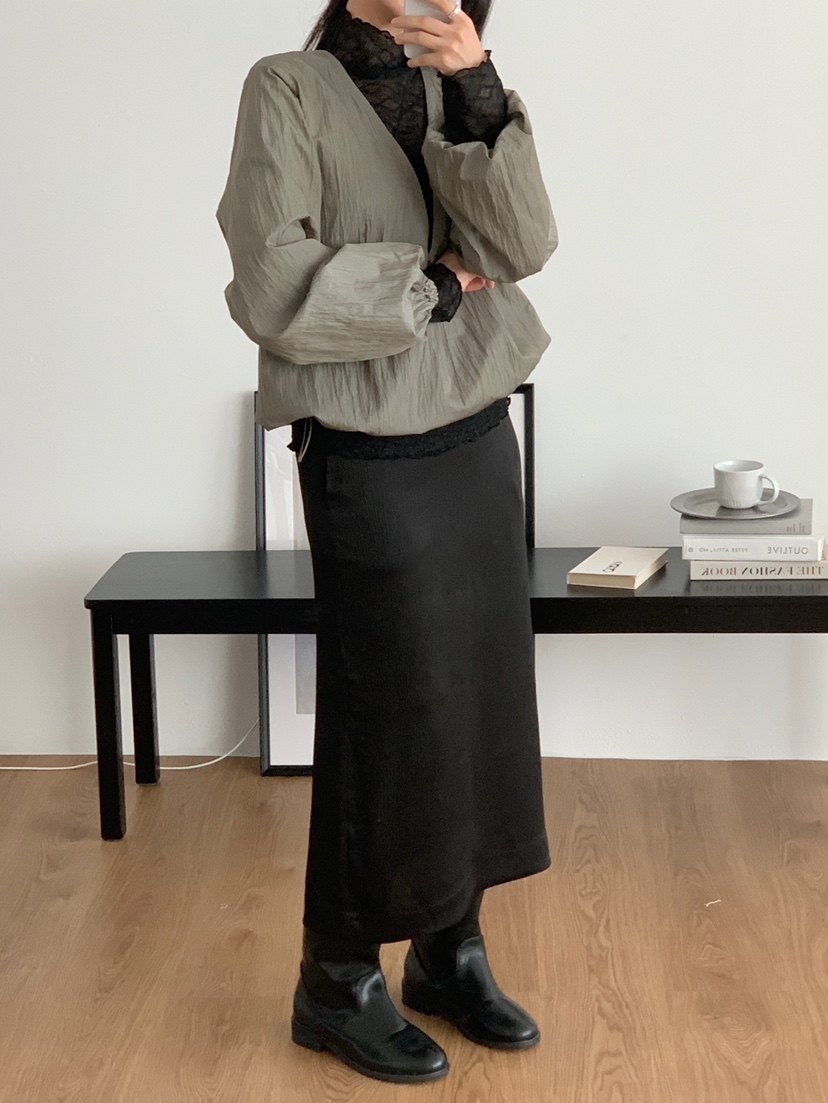 CM東大門代購女士新款26秋冬職業26初秋人氣襯衫蕾絲衫深VCM_centimeter襯衫/蕾絲衫