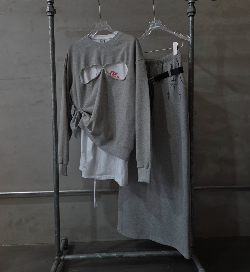 BLACK RIBBON-A東大門實拍女士新品26秋冬人氣熱賣衛衣BLACK RIBBON-A衛衣