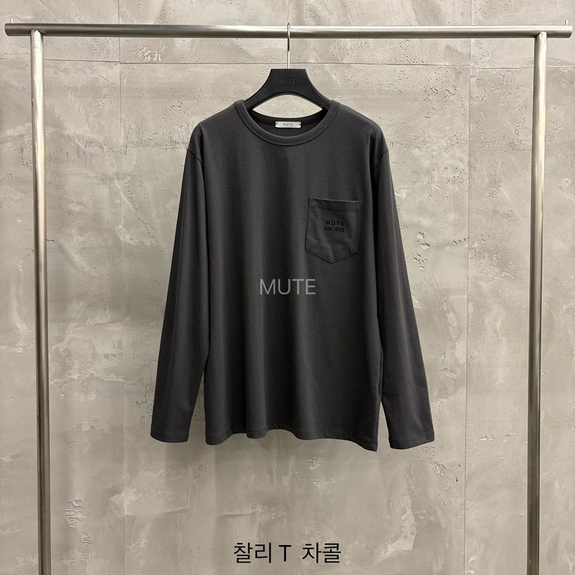 MUTE-P韓國直郵女裝新品人氣真品熱賣職業26秋冬長袖T恤MUTE長袖T恤圖色5