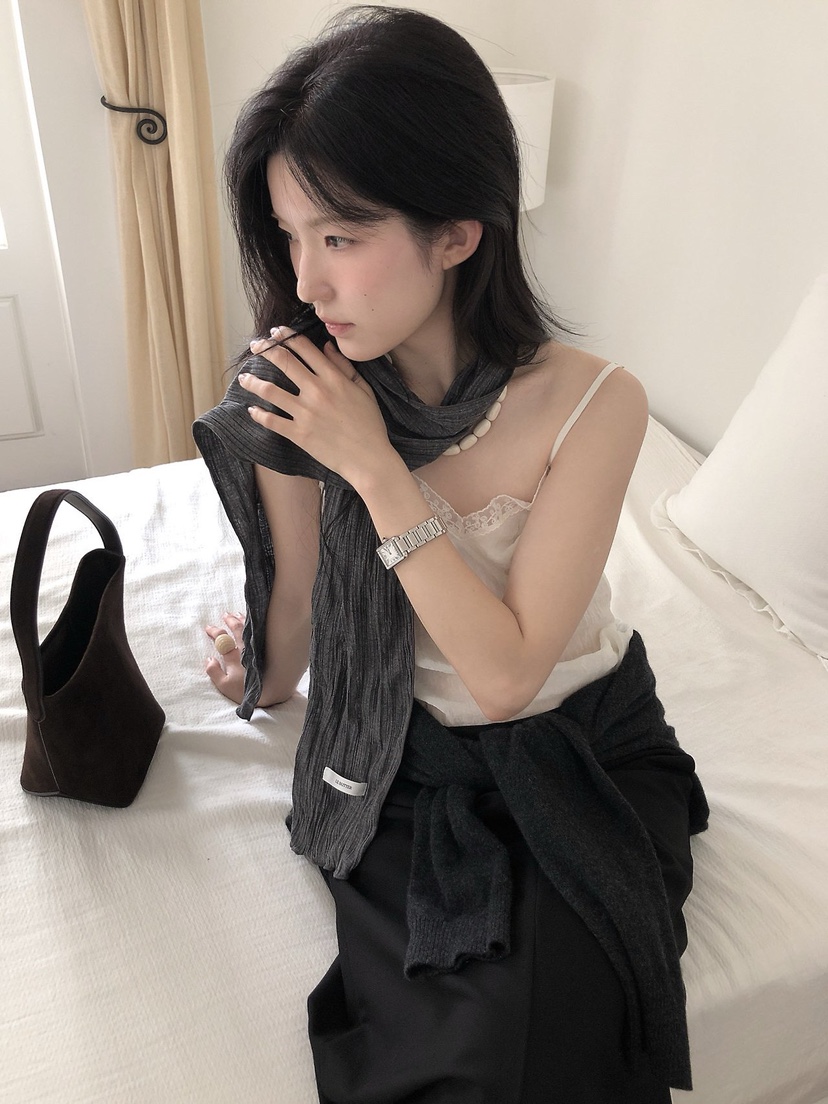 LE BUTTER韓國直郵女士新品熱賣推薦休閑圍巾披肩褶皺圍巾LE BUTTER圍巾/披肩