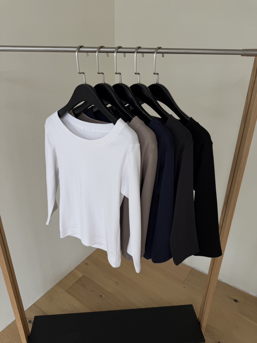 BLACK PIG/BERTO韓國直郵女裝新款熱賣真品26初秋長袖T恤BLACK PIG/BERTO長袖T恤