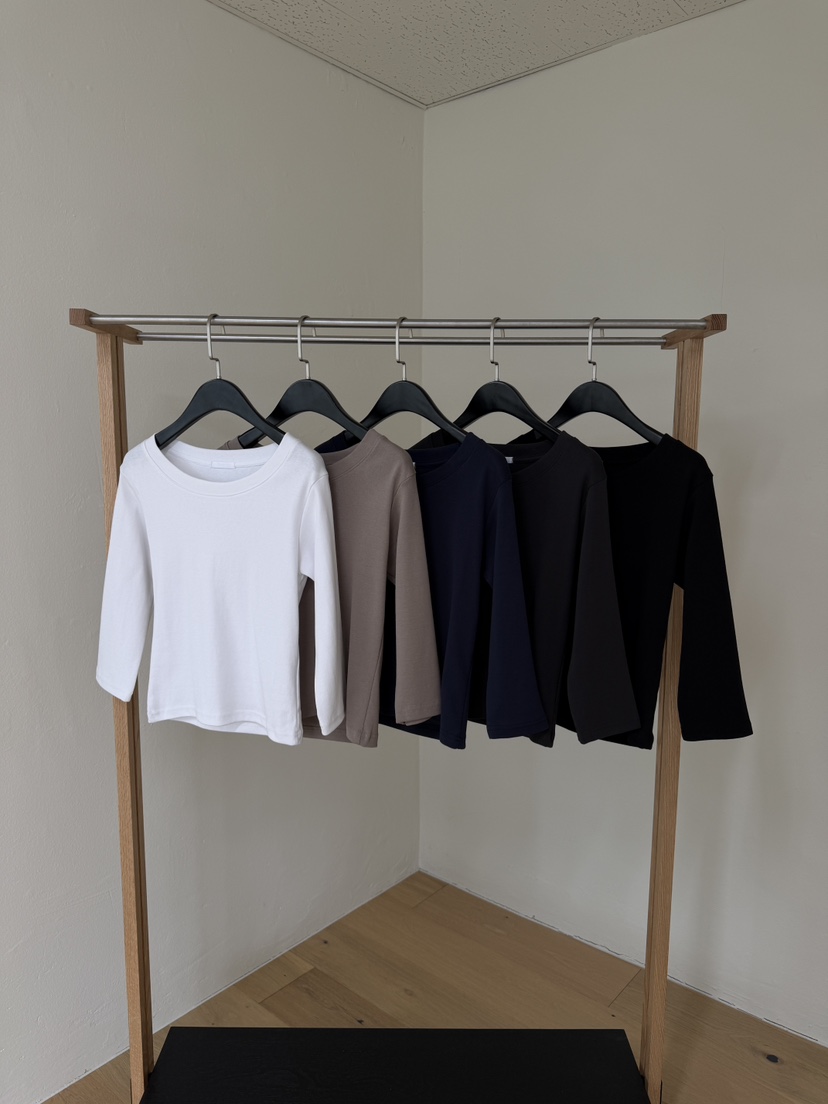 BLACK PIG/BERTO韓國直郵女裝新款熱賣真品26初秋長袖T恤BLACK PIG/BERTO長袖T恤圖色4左四色