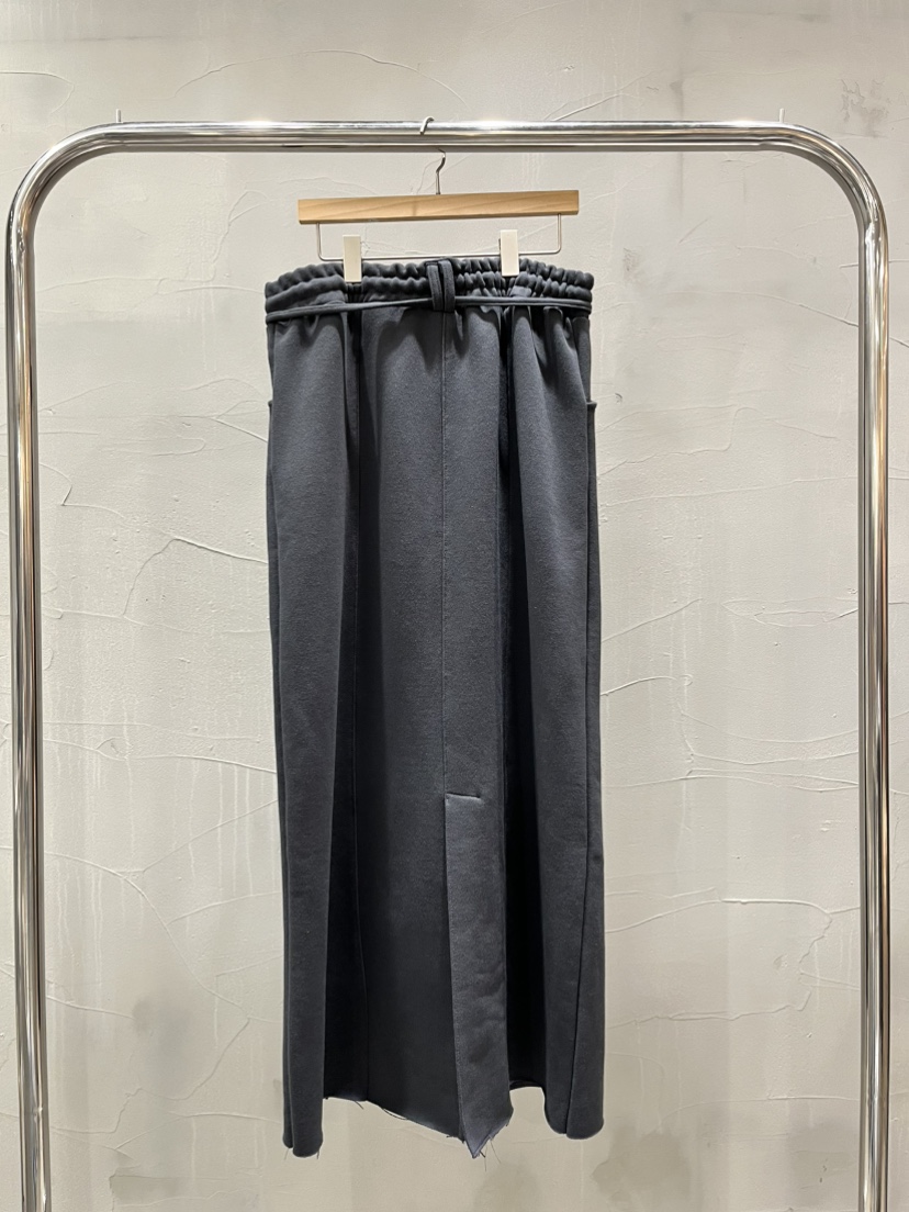 INSSENSE-A東大門代購女裝新品熱賣人氣職業休閑長裙含腰繩INSSENSE-A長裙