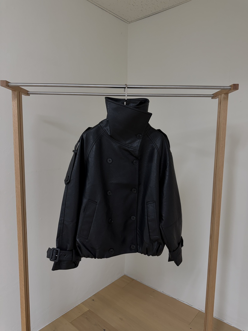 BLACK PIG/BERTO東大門代購女裝新款推薦時尚真品26初秋皮衣BLACK PIG/BERTO皮衣