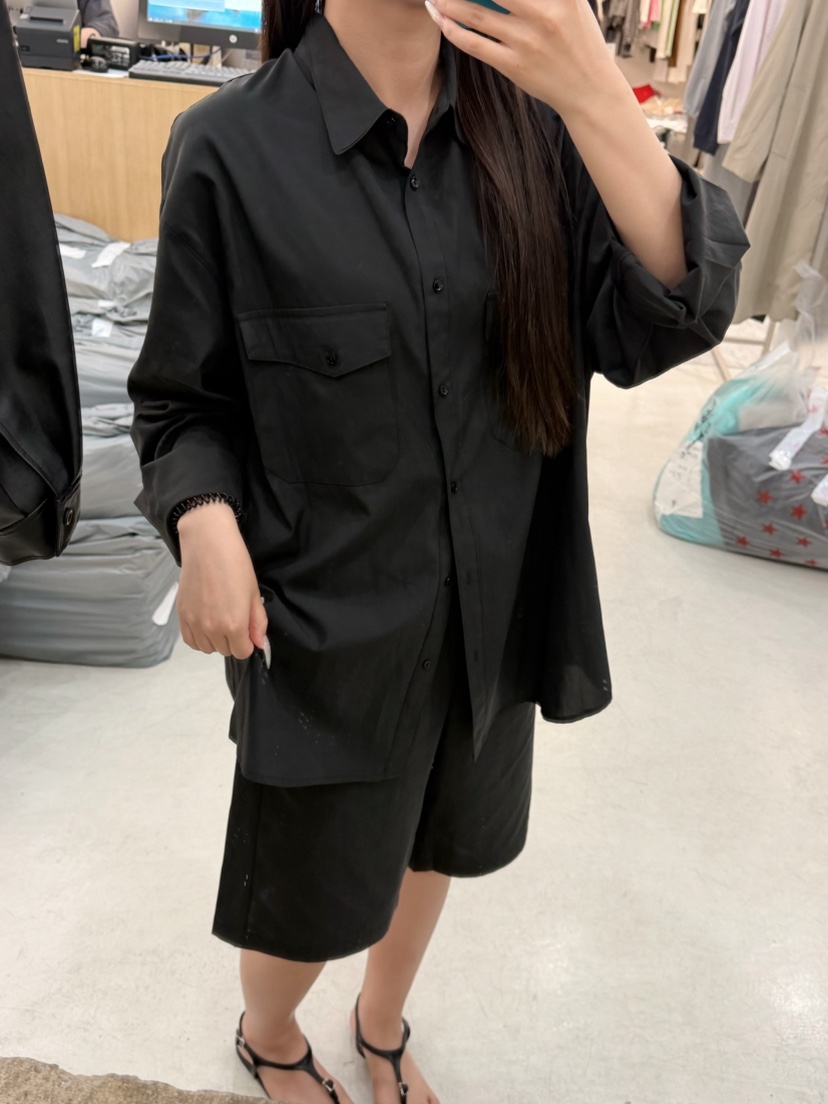 THE EYL東大門實拍女裝新品真品26初秋襯衫蕾絲衫不對稱口袋THE EYL襯衫/蕾絲衫