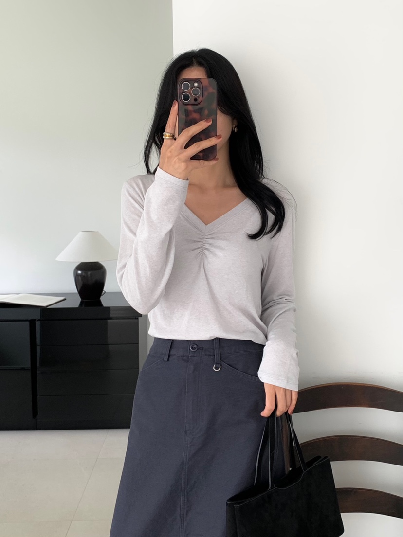 THE EYL韓國直郵女士新品26秋冬時尚熱賣人氣職業長袖T恤THE EYL長袖T恤
