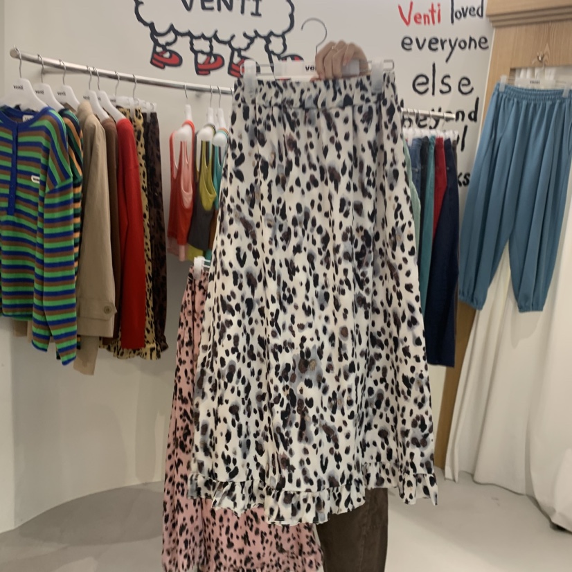 VENTI東大門直郵女士新品推薦26初秋休閑時尚長裙豹紋緞面VENTI長裙圖色3