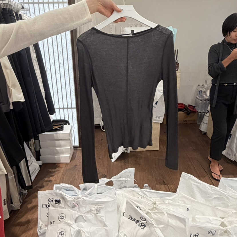 UNDERSTANDING東大門實拍女士新款真品長袖T恤羊毛船領羅紋UNDERSTANDING長袖T恤圖色2
