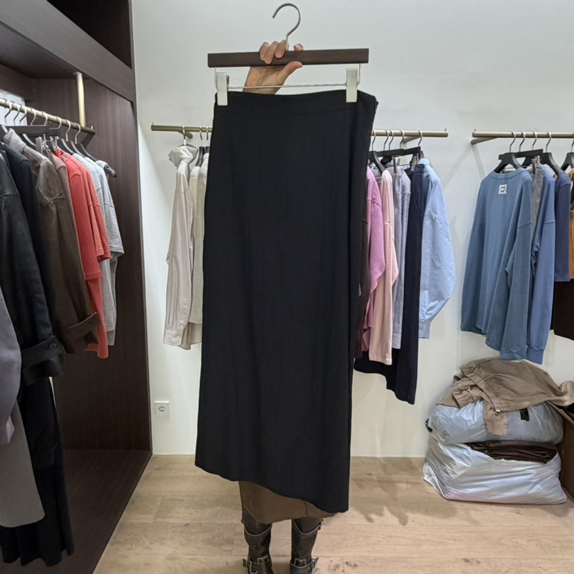 FOREST東大門實拍女士新品26秋冬時尚休閑推薦熱賣職業長裙FOREST長裙圖色1