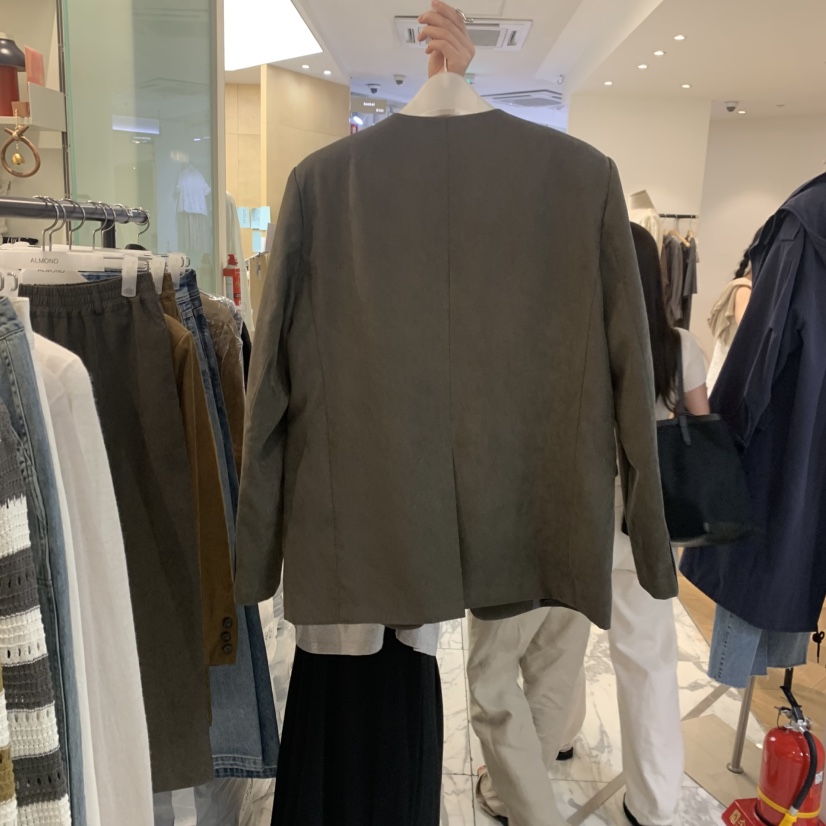 ALMOND韓國直郵女裝新款熱賣真品職業26初秋推薦人氣夾克ALMOND夾克