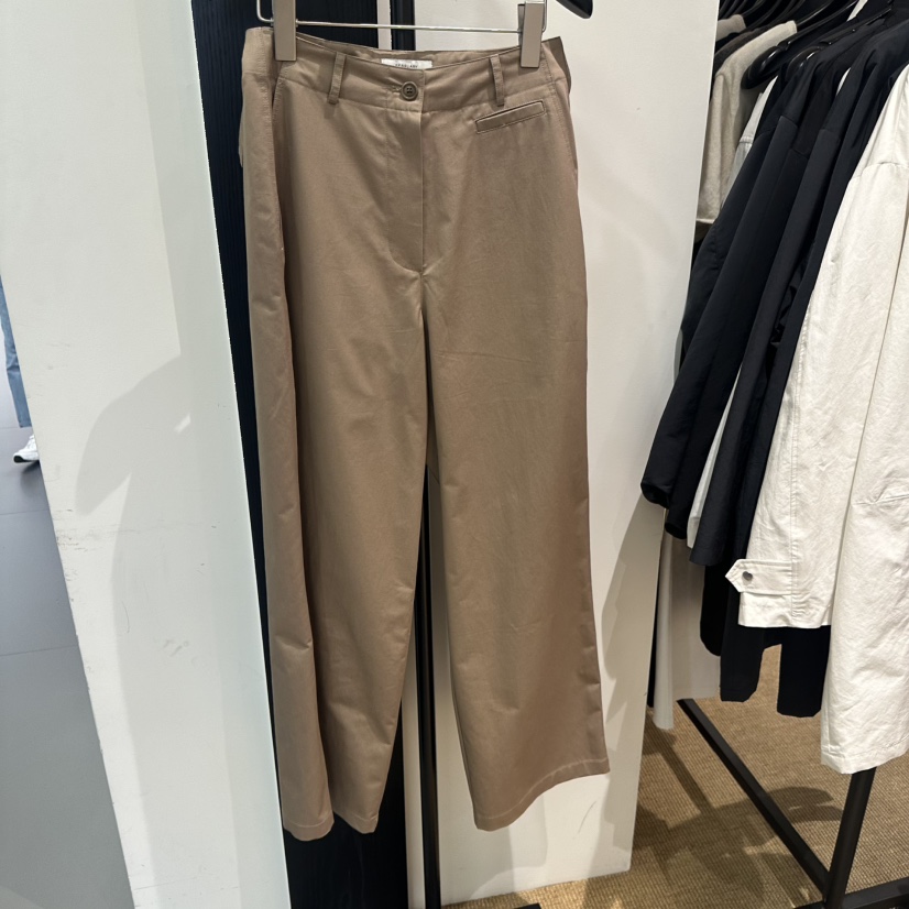 FEBRUARY 11東大門代購女士新品真品推薦26初秋人氣休閑褲FEBRUARY 11休閑褲圖色1