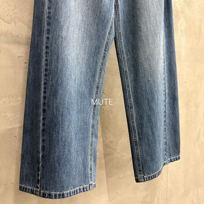 MUTE-P韓國直郵女士新款人氣休閑26初秋職業推薦熱賣牛仔褲MUTE牛仔褲