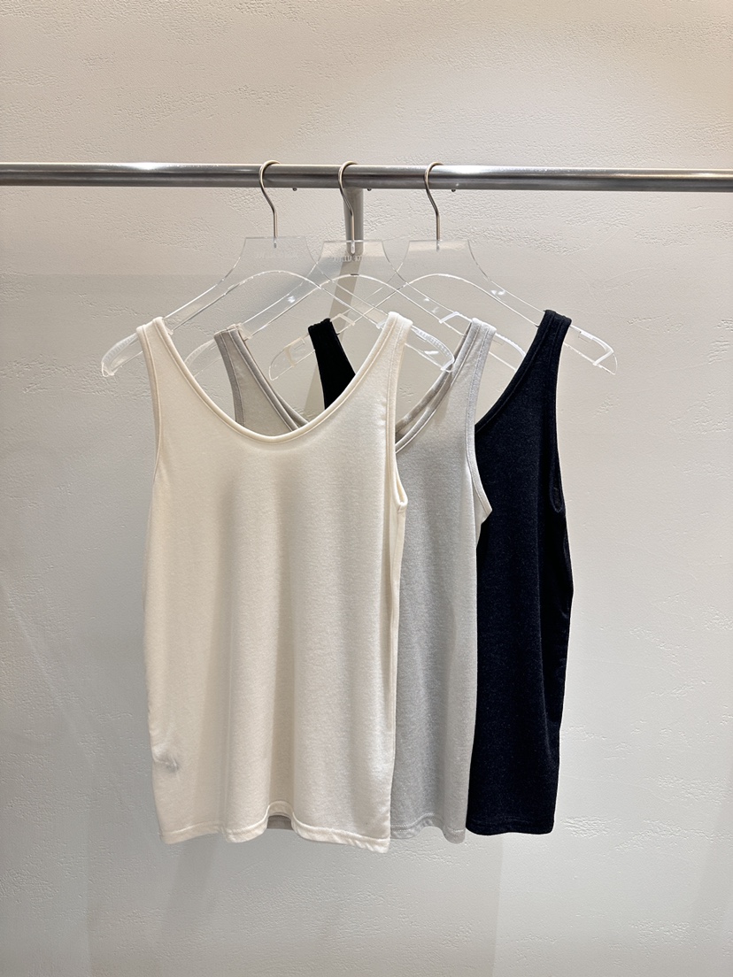 MOST OF ALL U韓國代購女裝新品26初秋吊帶背心U領天絲MOST OF ALL U吊帶/背心