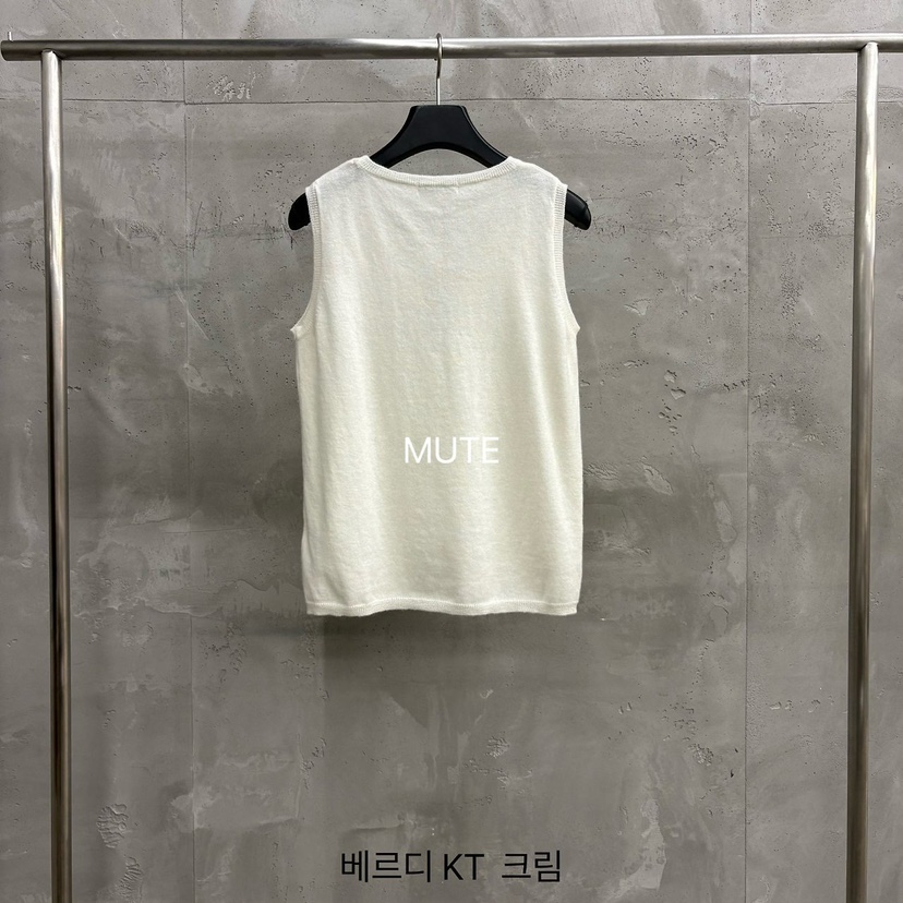 MUTE-P東大門實拍女裝新品26秋冬時尚推薦休閑真品吊帶背心MUTE吊帶/背心