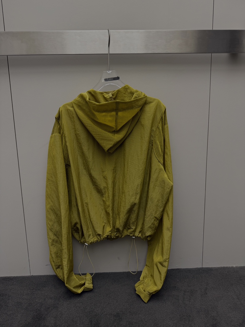 UOOV韓國代購女士新款時尚熱賣推薦真品26初秋人氣職業衛衣UOOV衛衣
