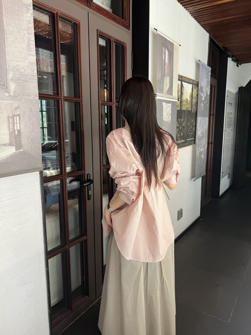 ME MO東大門代購女裝新品時尚推薦人氣真品熱賣襯衫蕾絲衫ME MO襯衫/蕾絲衫