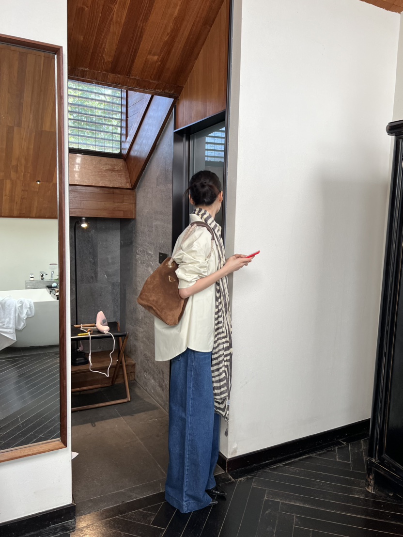 ME MO東大門代購女裝新品時尚推薦人氣真品熱賣襯衫蕾絲衫ME MO襯衫/蕾絲衫