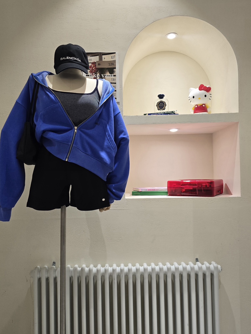 LIKEVAM東大門直郵女裝新品熱賣推薦真品人氣時尚衛衣連帽衫LIKEVAM衛衣