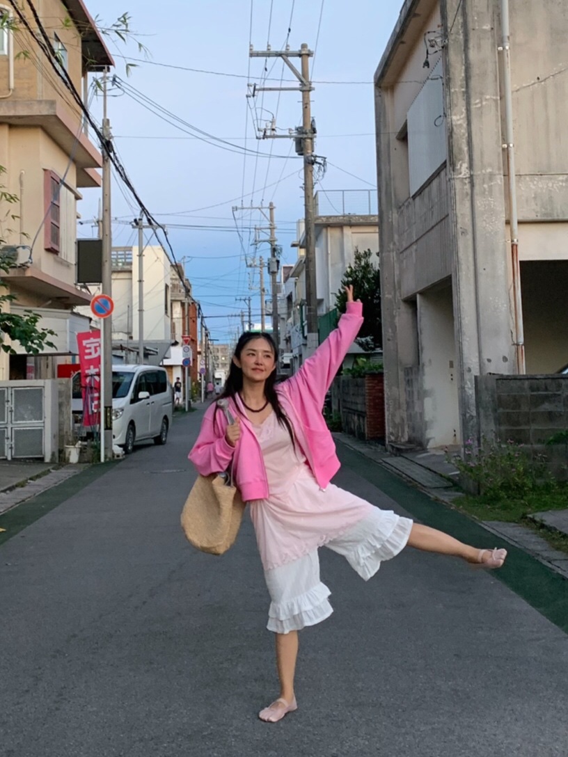 LIKEVAM東大門直郵女裝新品熱賣推薦真品人氣時尚衛衣連帽衫LIKEVAM衛衣