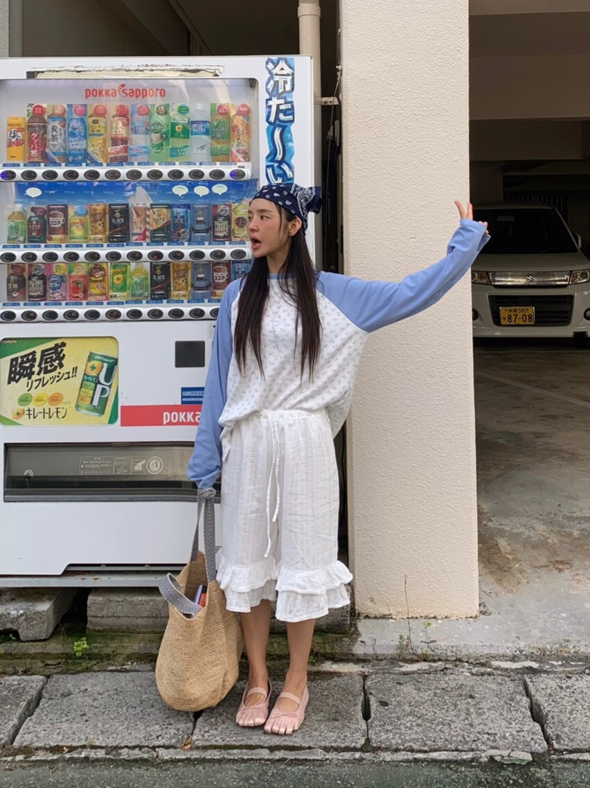 LIKEVAM韓國代購女士新品推薦真品26秋冬休閑熱賣長袖T恤LIKEVAM長袖T恤