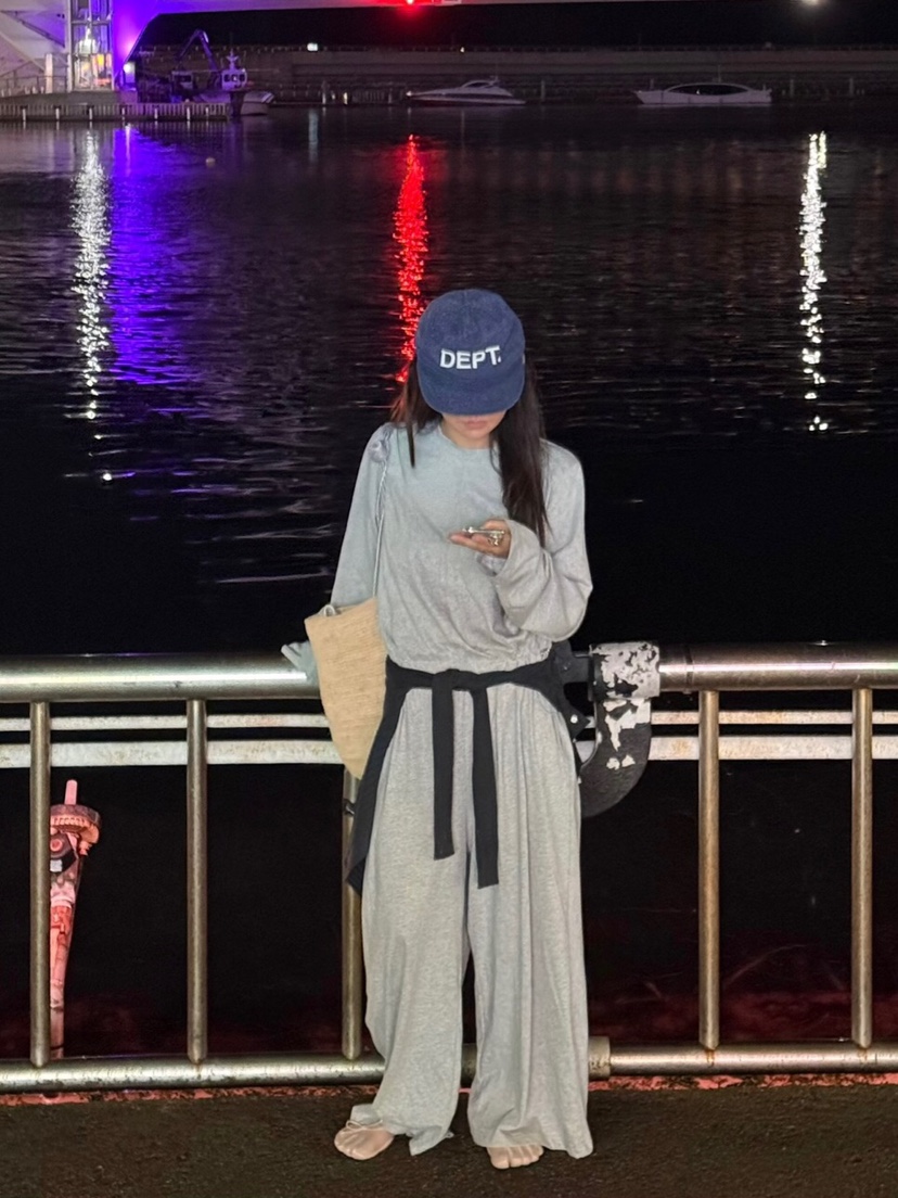 LIKEVAM東大門直郵女裝新款26初秋熱賣時尚26秋冬真品連體褲LIKEVAM連體褲