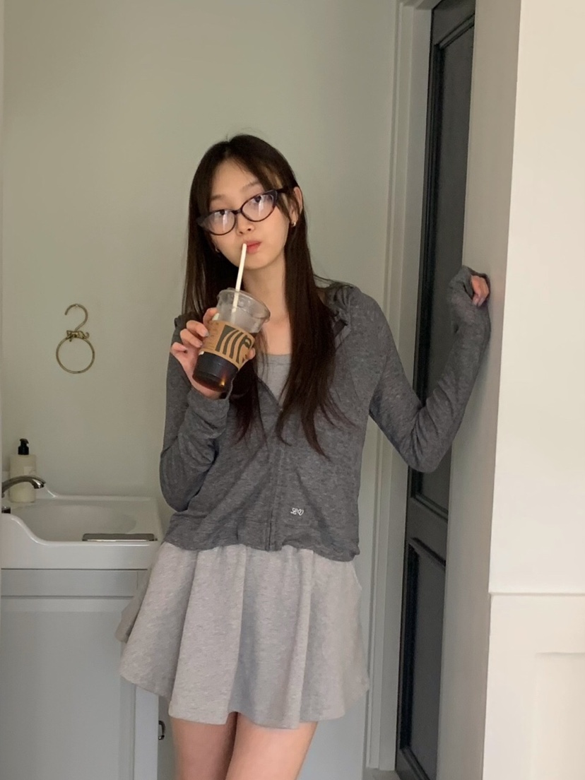 LIKEVAM東大門代購女士新款真品熱賣人氣衛衣拉鏈連帽衫羊毛LIKEVAM衛衣
